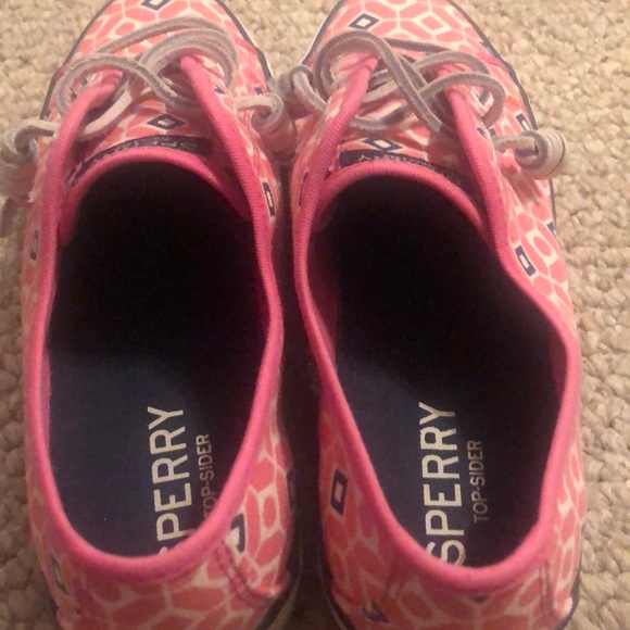 Women’s Sperry shoes - Picture 8 of 9